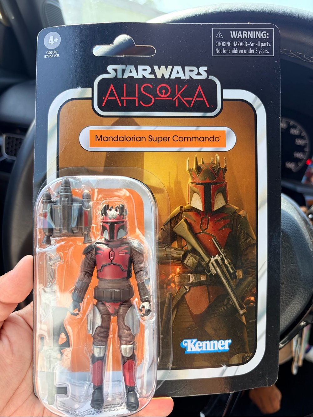 Hasbro Star Wars Ahsoka Mandalorian Super Commando Action Figure - Red & Brown